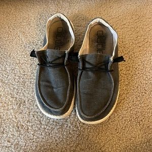 Hey Dude slip on shoes